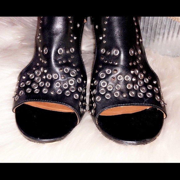🖤 REBECCA MINKOFF Stud Leather Peep Toe Heel 🖤 - Picture 5 of 7